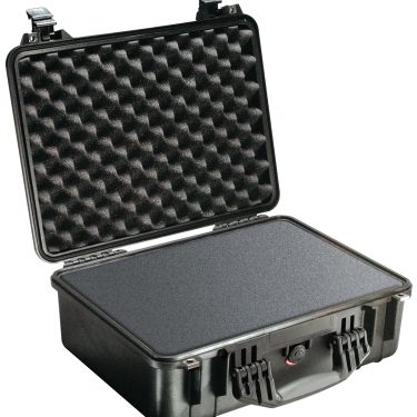 Pelican Case 1520 - W/Foam, Black