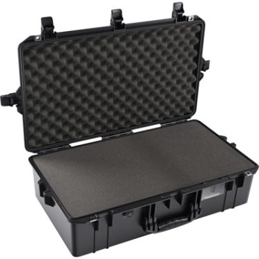 Pelican Air 1605 - W/Foam, Black