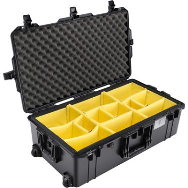 Pelican Air 1615 - W/Dividers, Black
