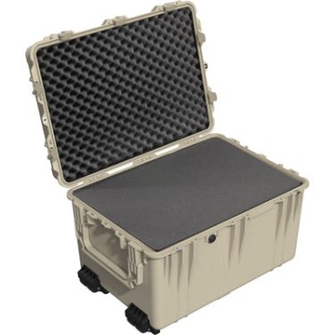Pelican Case 1660 - W/Foam, DesertTan