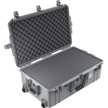 Pelican Air 1595 - W/Foam, Silver